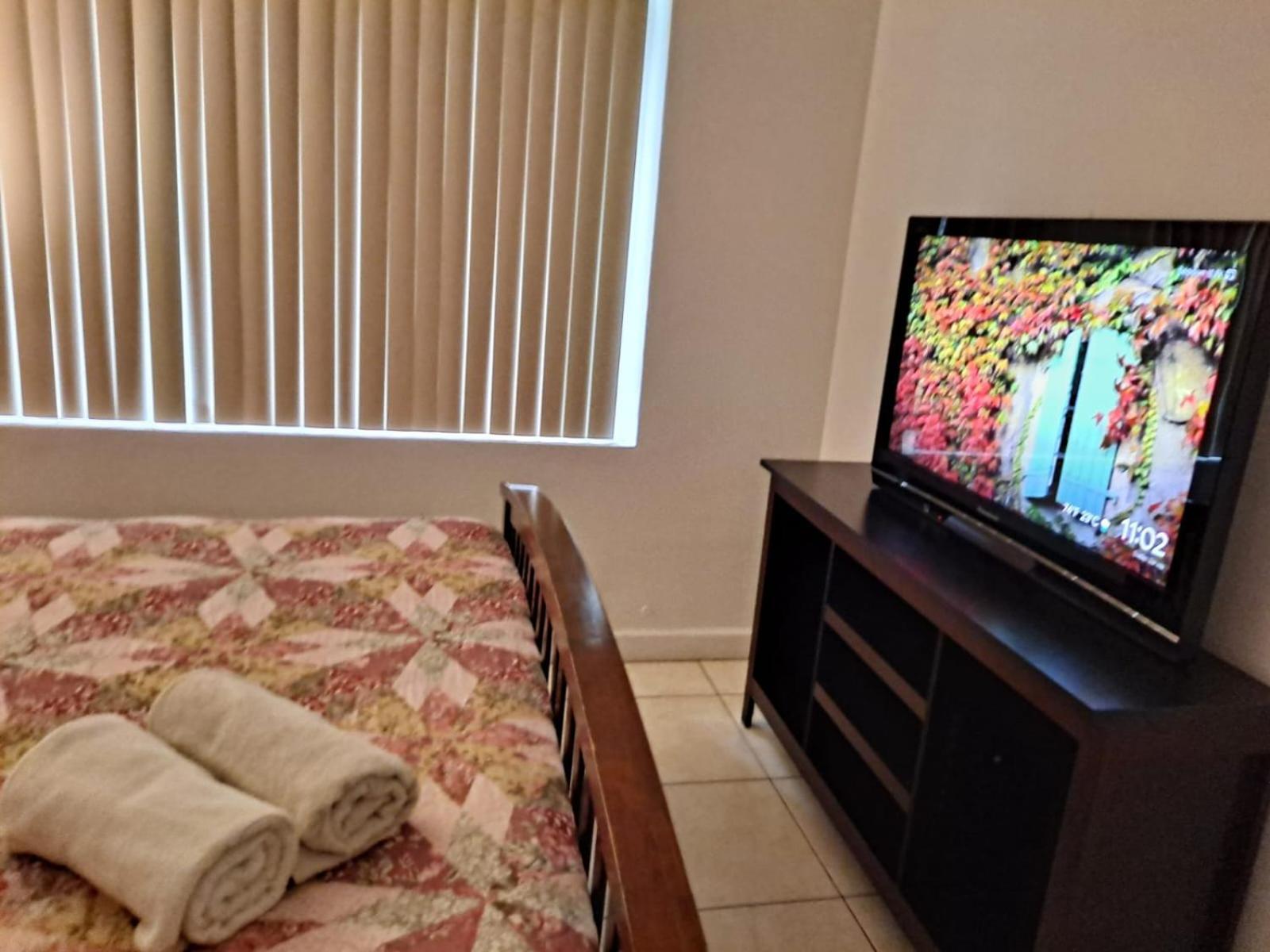 Royal Poinciana Stay Miami Springs Buitenkant foto