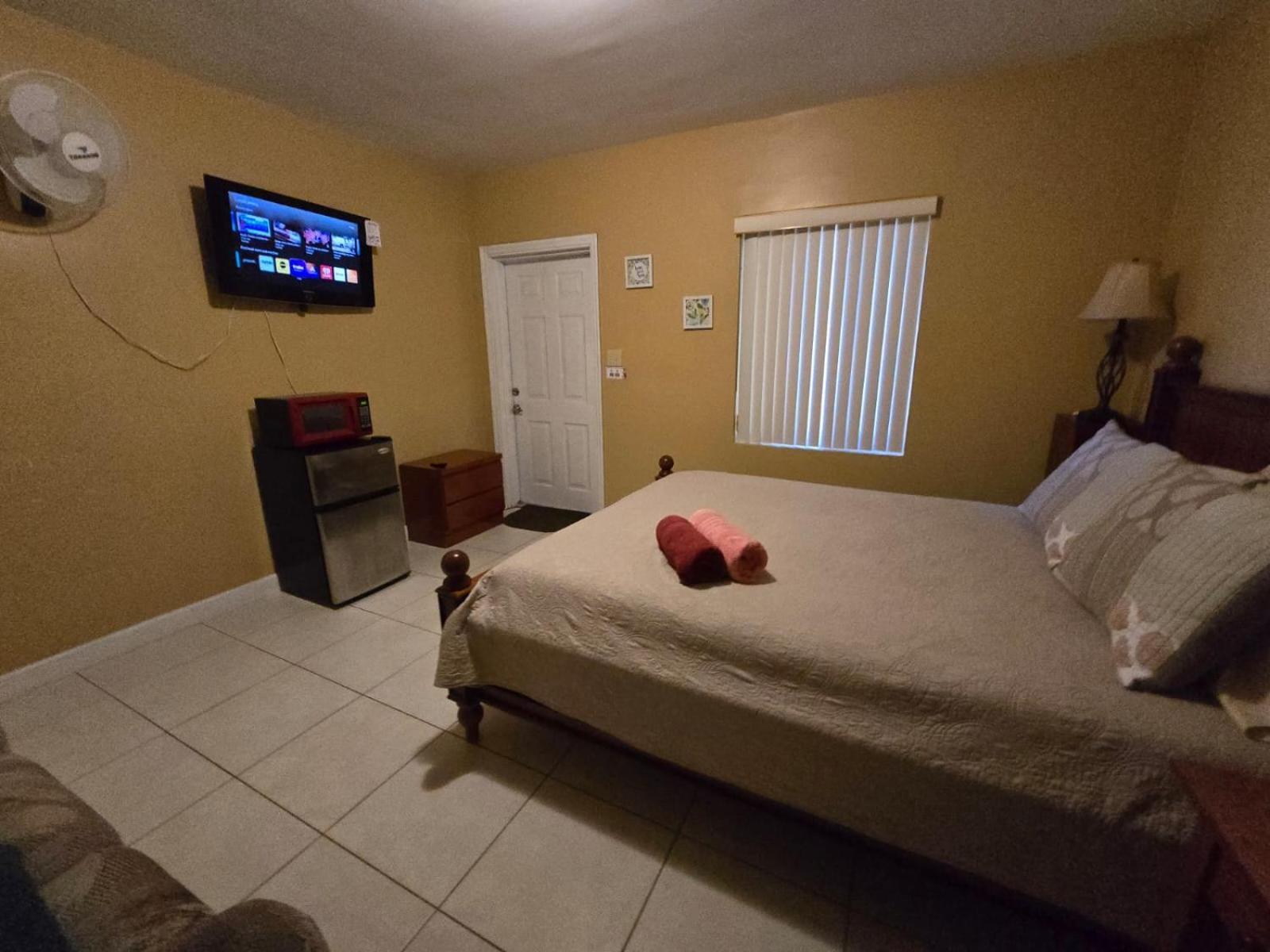 Royal Poinciana Stay Miami Springs Buitenkant foto